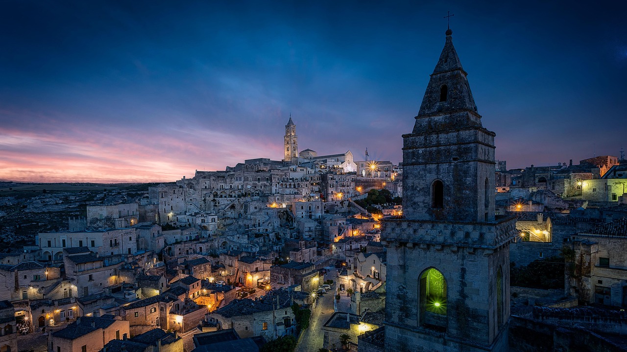 MAGICA EPIFANIA. MATERA, ALBEROBELLO, GROTTE DI CASTELLANA